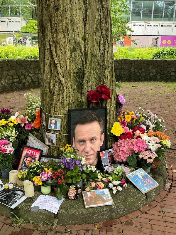 People's Memorial in Amsterdam
